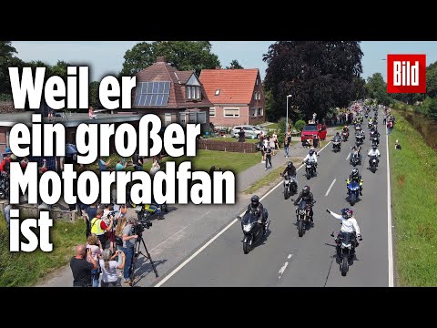Tausende Motorradfahrer überraschen einen krebskranken Jungen