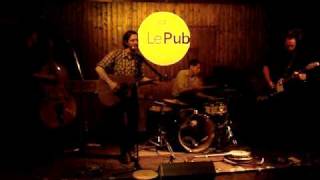 Great Lake Swimmers - Bodies And Minds (Live At Le Pub)