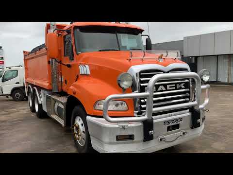 2011 Mack Granite Tipper