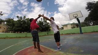 Rigoberto Mendoza 2018 Capitanes LNBP Santeros Basket Callejero con niños