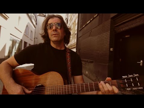 Slow Leaves - Looking Out My Window (segment from 'a portrait of slow leaves in paris')