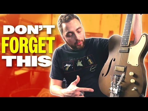 I Never Play A Gig Without THIS (whats in my gig bag?)