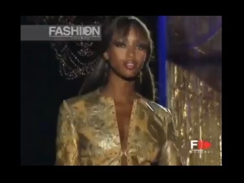 Versace Atelier Fall/winter 1999 - 2000 Haute Couture women’s fashion show Original Soundtrack