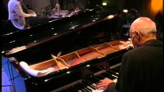 Lewis Nash solo w. Tommy Flanagan trio (Jazz Baltica 1999) - Thadrack