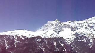 preview picture of video '350. Widoki w drodze do Tengboche. Views on the way to EBC'