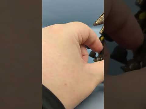 Beast Wars Reissue Iguanus is AWESOME! #transformers #beastwars #reissue