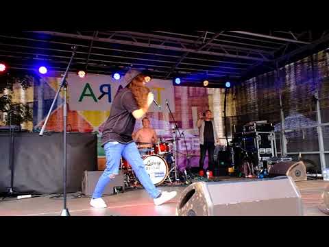 SharkaSs - Fly To The Blue Sky (Prague Pride 2017)