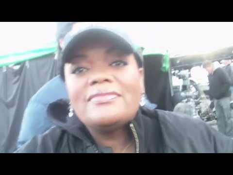 Hanging With the Community Cast: Nautica