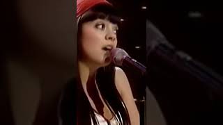 📺 Lily Allen - Littlest Things (TV Performance) [2006]