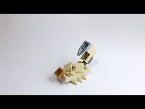 How to Build a LEGO Scorpion from ONLY 10 Bricks - Tutorial