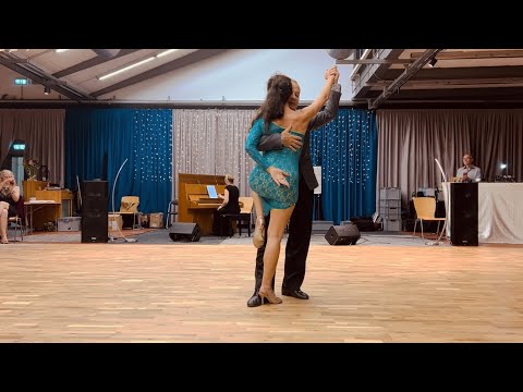  Amaia Zugadi  and  Alejandro Figueroa  are  dancing  to  a  milonga  by  Duo Beltango  at  Viva la Vida Tango Festival  in  2023