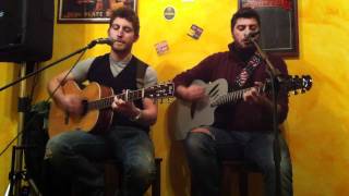 Yellow (Coldplay) - Viva la Vida Acoustic Duo.MOV