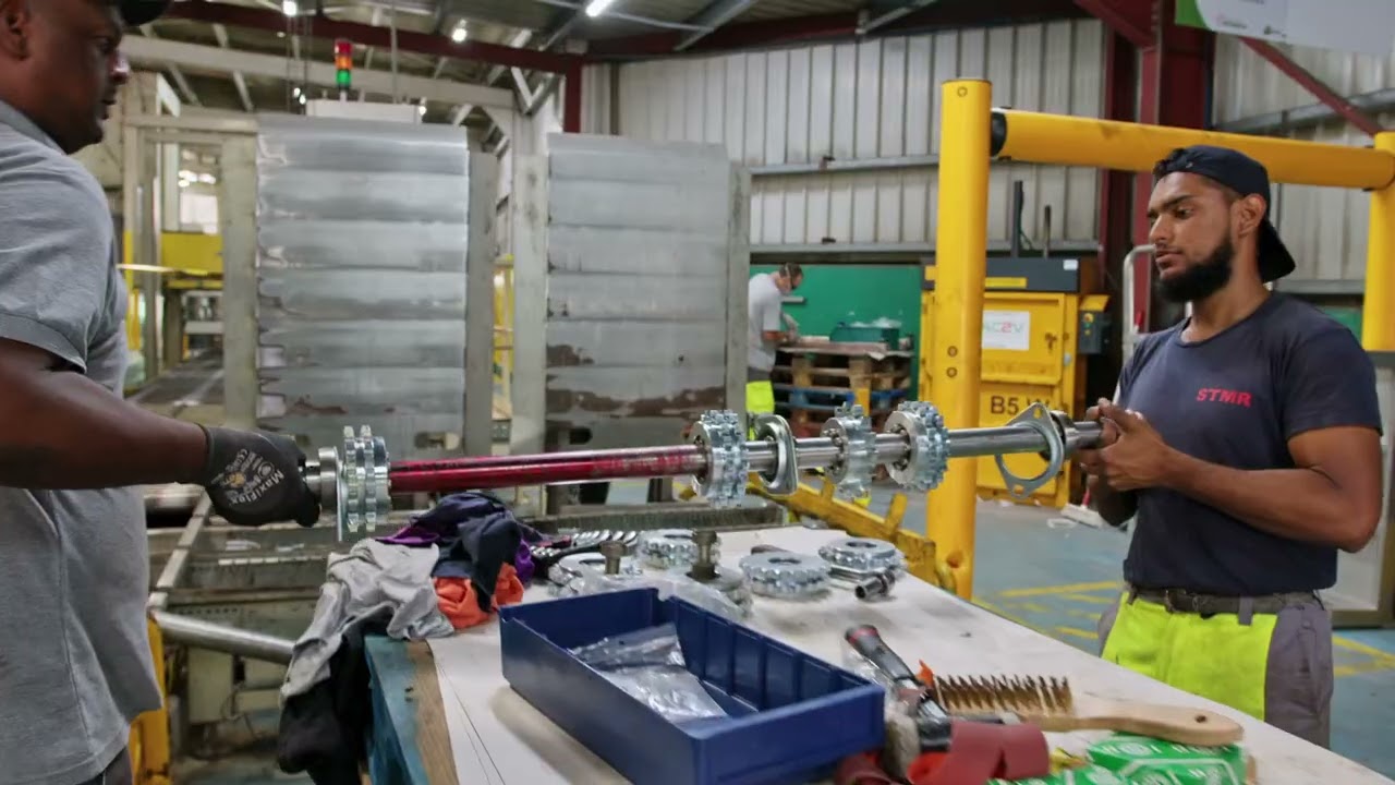 BDB Maintenance Clip — chambre04 REMIX