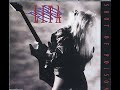 "UNDER THE GUN" par LITA FORD, (Montage by Jmd).