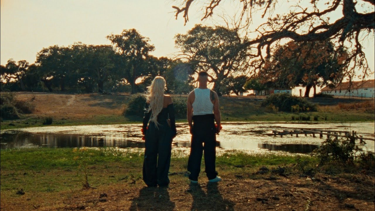 Bárbara Bandeira ft. Dillaz — Carro