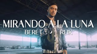 Kadr z teledysku Mirando a la Luna tekst piosenki Beret feat. Reik