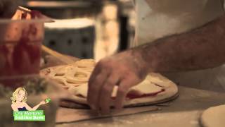 preview picture of video 'Deliciosa pizzaria em São Paulo - Indicação - Cris Monteiro Indika Bem'