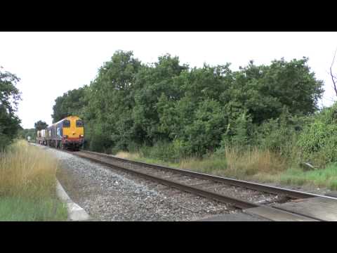 20302 and 20305 on 6L70, 00:27, Q, Crewe Coal Sidings - Leiston (for Sizewell)