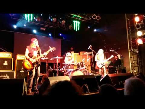 Spirit Caravan - 'Inside Looking Out' Live @ Desertfest 25/04/2014