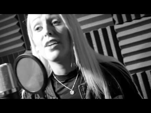 Melissa Rose Wedding & Function Singer - Hire from www.garston-entertainment.co.uk