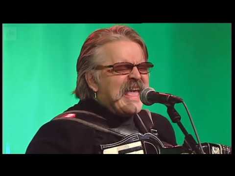 M. A. Numminen - Kangastusta (Linnunradan pianobaari 28.12.1998)