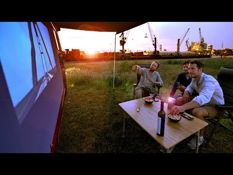 Van Ausbau mit dem GV1 Mini Beamer