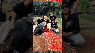 Download lagu UPDATE Kondisi Ikang Fawzi, Mulai Bisa Tersenyum dan Sambut Tamu di Tahlilan Marissa Haque mp3