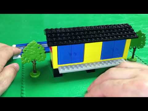 LEGO 341 Train Warehouse - for trains from 1968! - rare vintage set