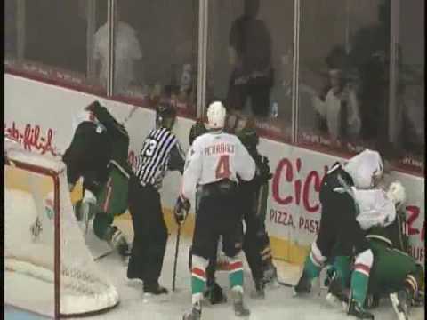 Cody Almond vs Sean Zimmerman