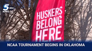 Download lagu 'Go Big Red!': Nebraska fans flood downtown Oklahoma City for March Madness mp3