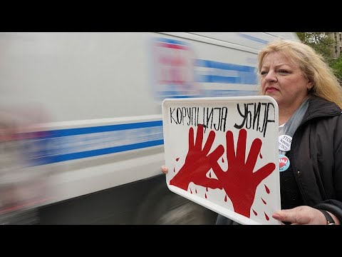 Video Thumbnail: Students block entrance to Serbia's state TV accusing it of pro-government bias
