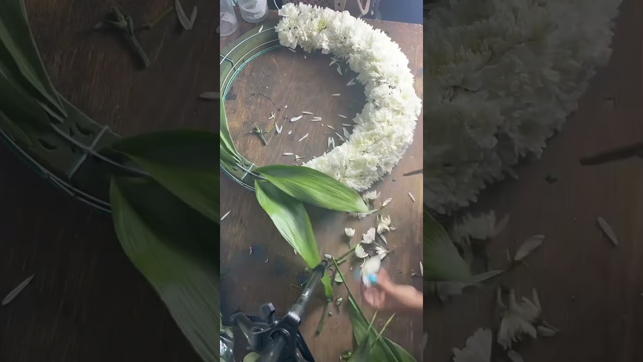 Funeral Wreath tutorial short under 30 seconds