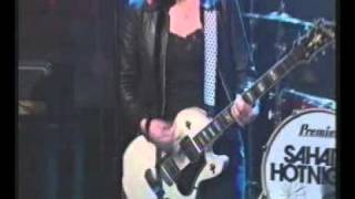 Sahara Hotnights - &#39;Alright Alright&#39; live on Conan 2003-04-10