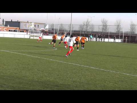 12 jan-2013 Kozakken Boys A1 - VV De Meern A1 Redding Tim/Jordy