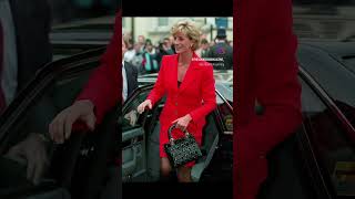 Dior is not Dior anymore. 💔.        #fashion #dior #ladydiana #theclassiclookbook #fashiontrends #💔