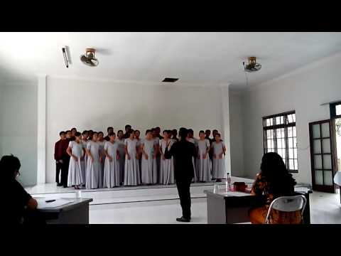 SMANSA GLORIA CHOIR- LAGU WAJIB "YA ALLAHKU HAMBAMU DATANG PADAMU"