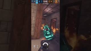 Ranked clutch #rainbowsixsiege #r6 #win rainbowsix #gaming #rankedmatch #viralvideo #fypシ゚viral #fyp