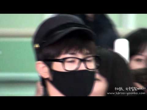 [HAROO] 110129  東方神起　帰国@金浦　ユンホ