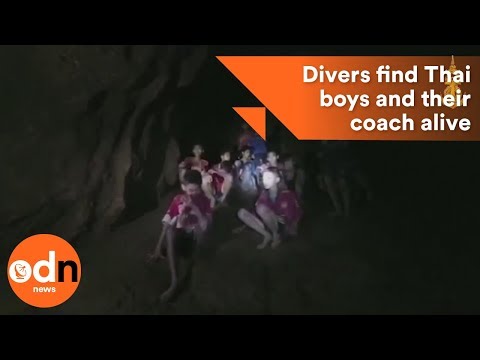 The moment divers find Thai boys and their coach alive