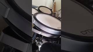 Video thumbnail for electronic drum pad yamaha XP120T on dtx700 snare input #yamahadrums #drums #drummer #electronicdrum by triumphalist pill