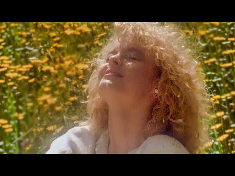 Iveta Bartošová - Dej mi ruku (1988)