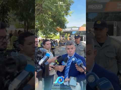 O diretor do Detran Goiás realizou uma operação para a destruição de escapamentos de motocicletas