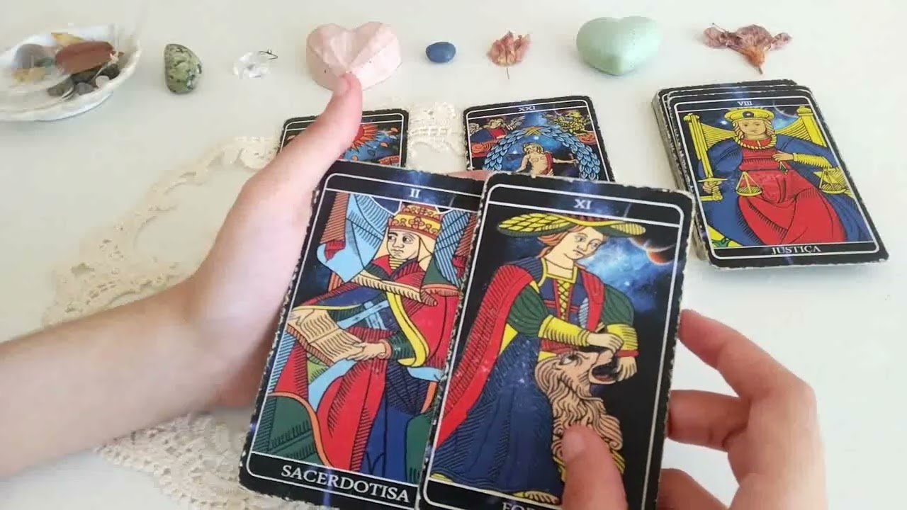 ♌ LEÃO 😭❤️ ESSA PESSOA É APAIXONADA POR VOCÊ E NÃO PODE NEGAR MAIS