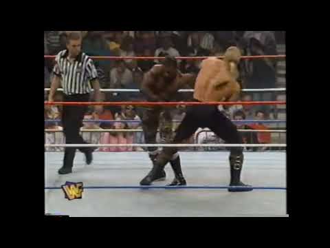 Triple H vs Jobber Brickhouse Brown WWF Superstars 1995