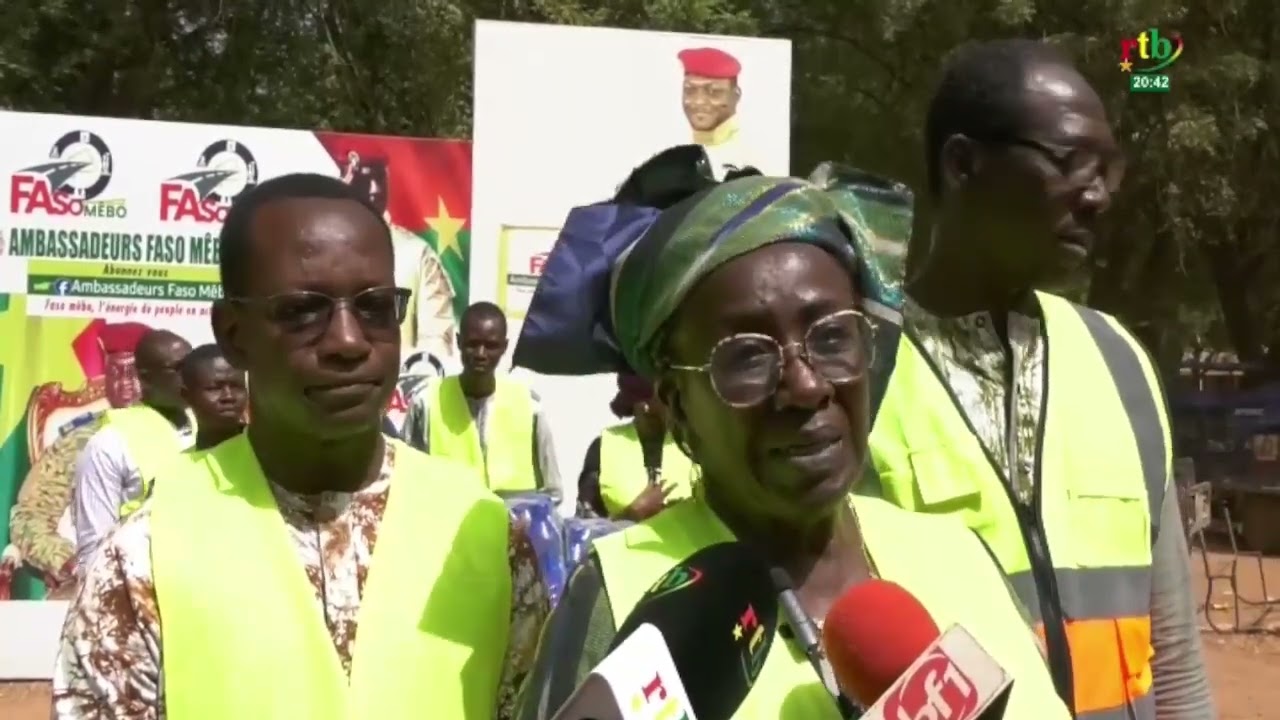 Faso Mêbo : 125 tonnes de granit et du matériel offerts par des Burkinabè vivant au Cameroun
