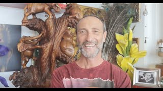 Let's breathe and release together, a short Mediation to awaken your light.