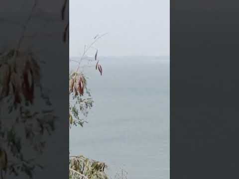 water #shorts lake#viralshort 🌊🌊🌊💦