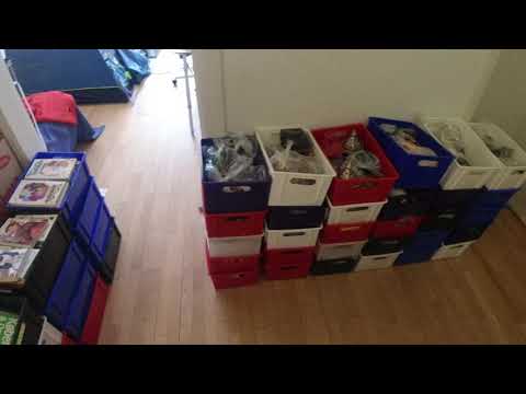 MongoTV_6236 - Kigger På Flyttekasser i Forstue Stået 7 År - Del 22 - Tømmer Kasser Forstue