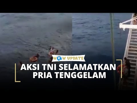 Detik-detik Aksi Heroik Anggota TNI AD Selamatkan Pria yang Terjatuh di Tengah Laut