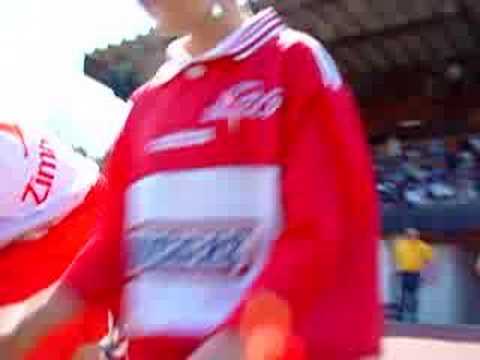 EInmarsch ins Stadion: SC Pfullendorf - Hessen Kassel